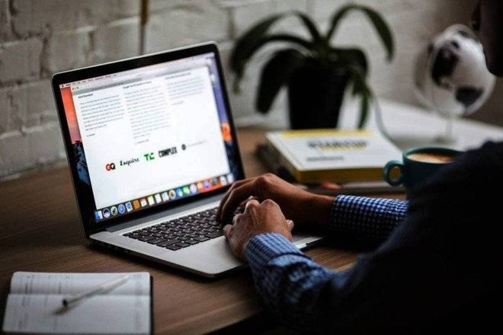 «العمل عن بعد» حقق أفضل أداء لمبيعات الكمبيوتر.. في 10 سنوات
