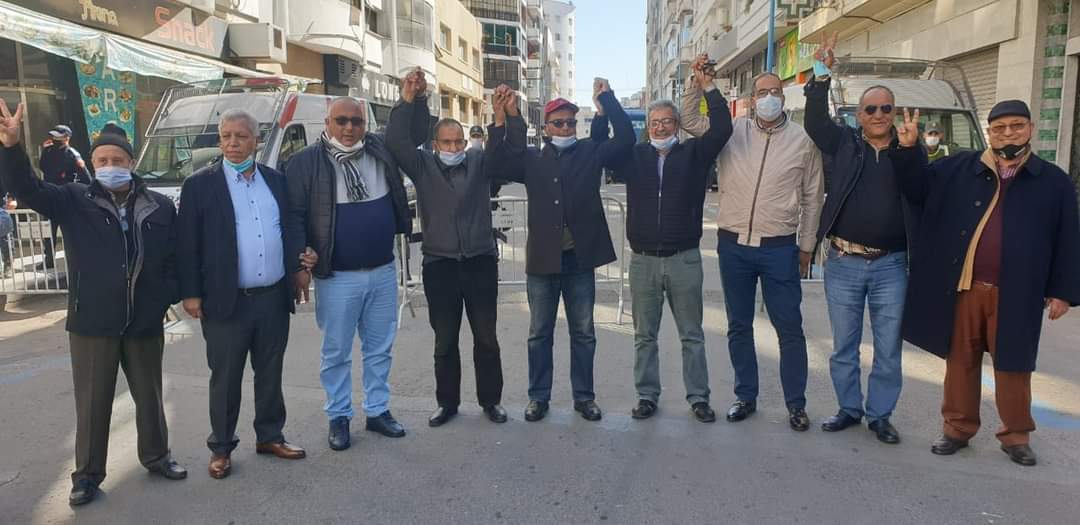 منع تنظيم ندوة صحفية للهيئات الوطنية الممثلة لقطاع النقل بواسطة سيارات الأجرة بالبيضاء (فيديو)