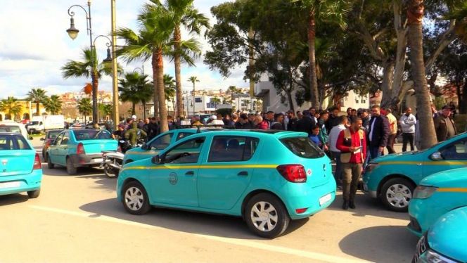 سائقو “التاكسيات” بطنجة يفاجئون المواطنين بتسعيرة جديدة