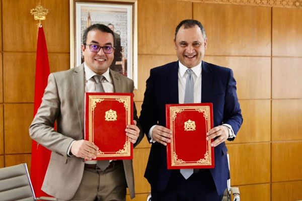 سيارات/فوريسيا: توقيع بروتوكول اتفاق يتعلق إنشاء مصنع جديد بسلا