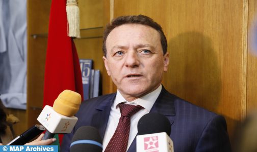 وزير النقل يؤكد استعداد الوزارة مواكبة السائقين المهنيين والتجاوب مع مطالبهم