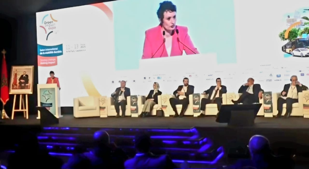 قمة بالدار البيضاء لمناقشة استرتيجيات ازالة الكربون من وسائل النقل البري