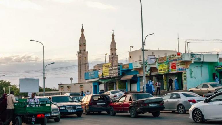 “ترام نواكشوط”.. آمال عريضة بحل مشكلة النقل في موريتانيا