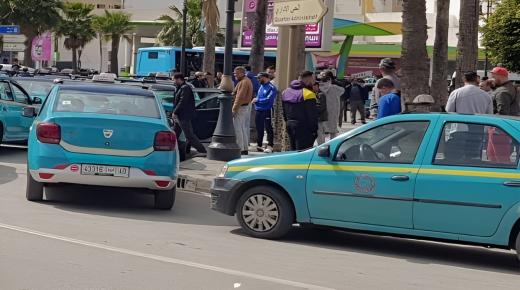 سائقو الطاكسيات يستبقون سحب “مأذونيات الموتى” بالمطالبة بالرخص