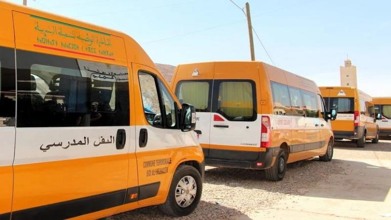 نقل مدرسي بلا رقابة… خطر يومي على حياة التلاميذ