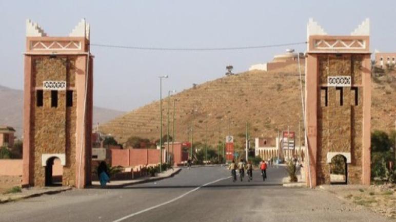مهنيو سيارات الأجرة بطاطا يقررون التصعيد