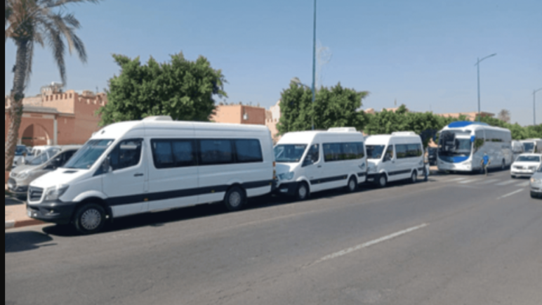 النقل السياحي: شريان حيوي لتعزيز التنمية السياحية في المغرب