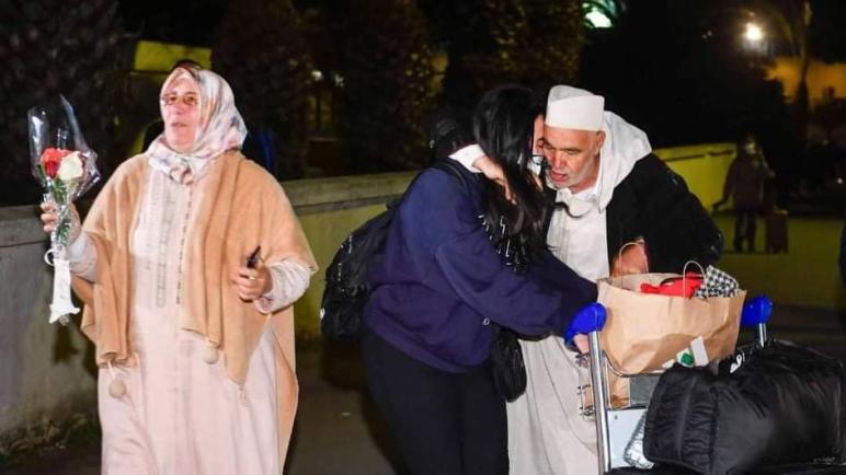 الدار البيضاء : وصول طائرتين تقلان 320 مواطنا مغربيا عائدين من أوكرانيا